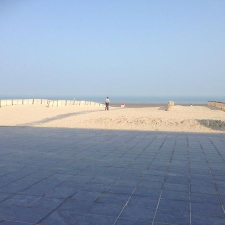 Residentie Hof Van Vlaanderen Nieuwpoort Esterno foto