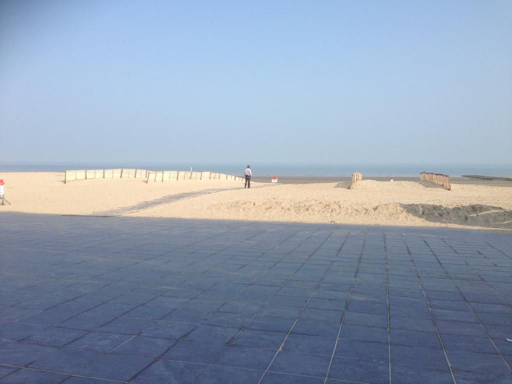 Residentie Hof Van Vlaanderen Nieuwpoort Esterno foto