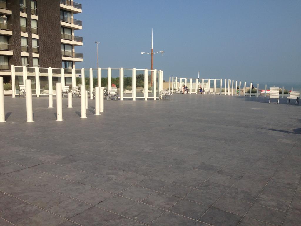 Residentie Hof Van Vlaanderen Nieuwpoort Esterno foto