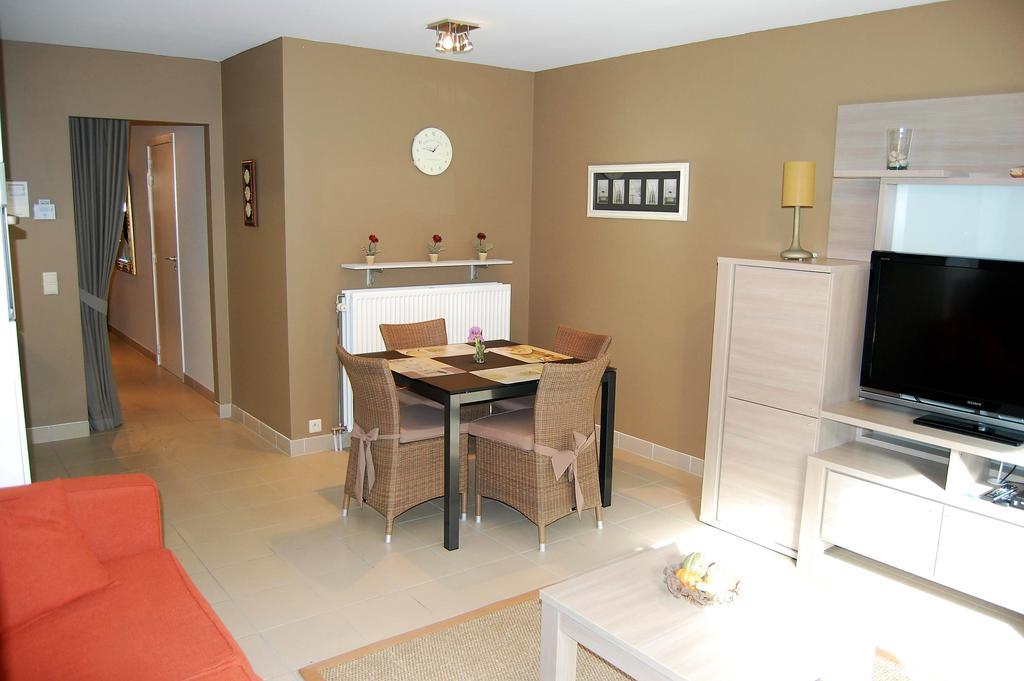 Residentie Hof Van Vlaanderen Nieuwpoort Esterno foto